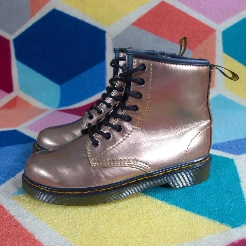 DOC MARTENS Rose‎ Gold Metallic Lace Up Boots Size 4 Youth